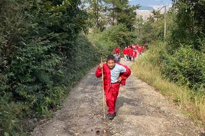 第十届登山比赛