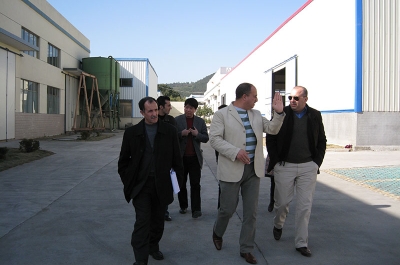 Foreign clients visiting our company